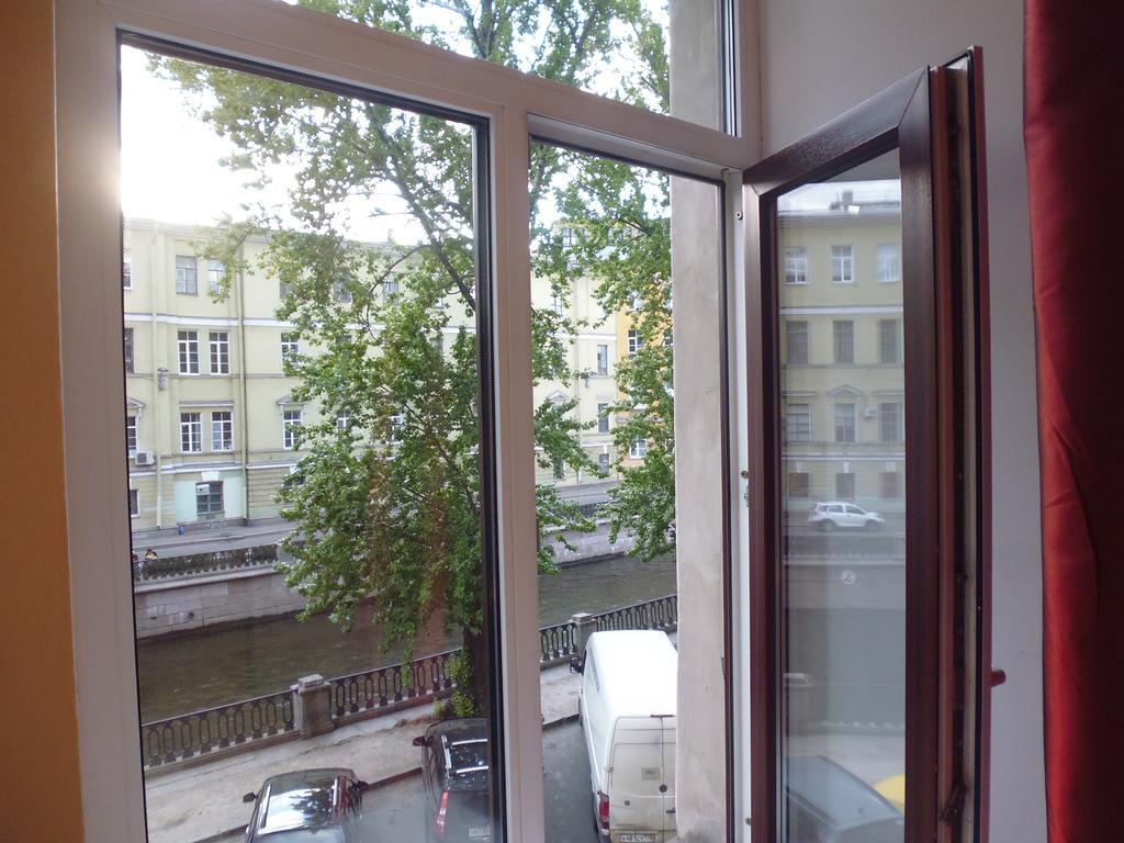 格里博耶多夫一室公寓 聖彼得堡 客房 照片